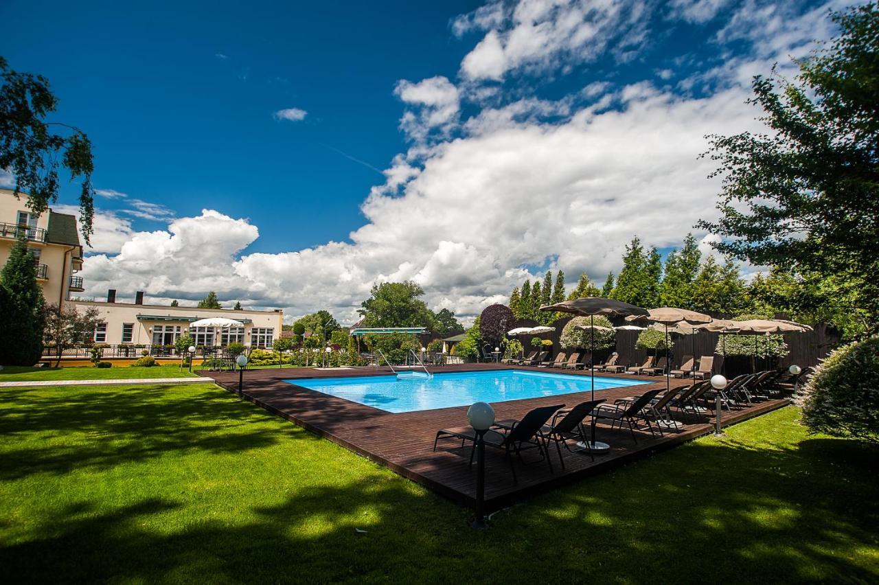 Spa Hotel Diana Františkovy Lázně Exterior foto