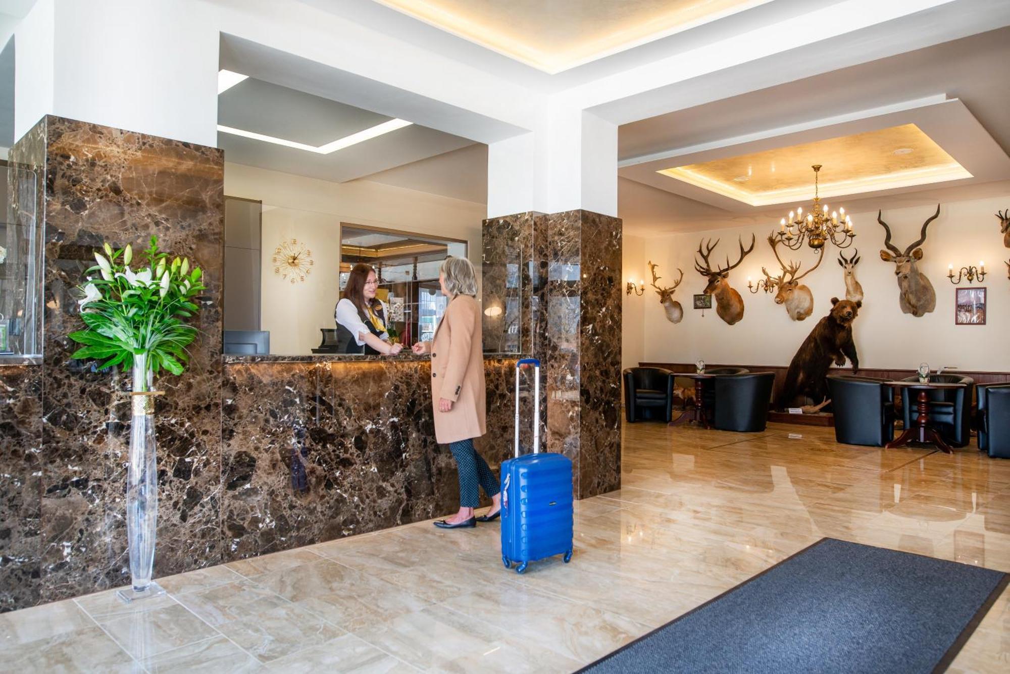 Spa Hotel Diana Františkovy Lázně Exterior foto